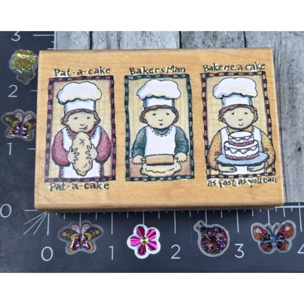 Stampington & Co. Pat A Cake K5267 Rubber Stamp Wood #U59